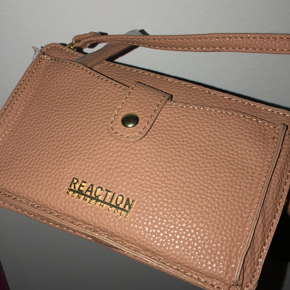 New Kenneth Cole purse !